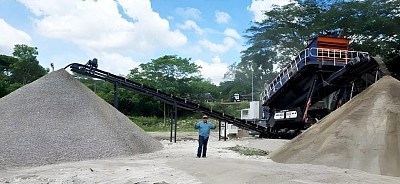 industrial rock crusher